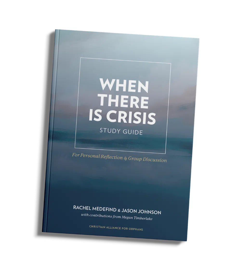 When There Is Crisis Study Guide: For Personal Reflection & Group Discussion